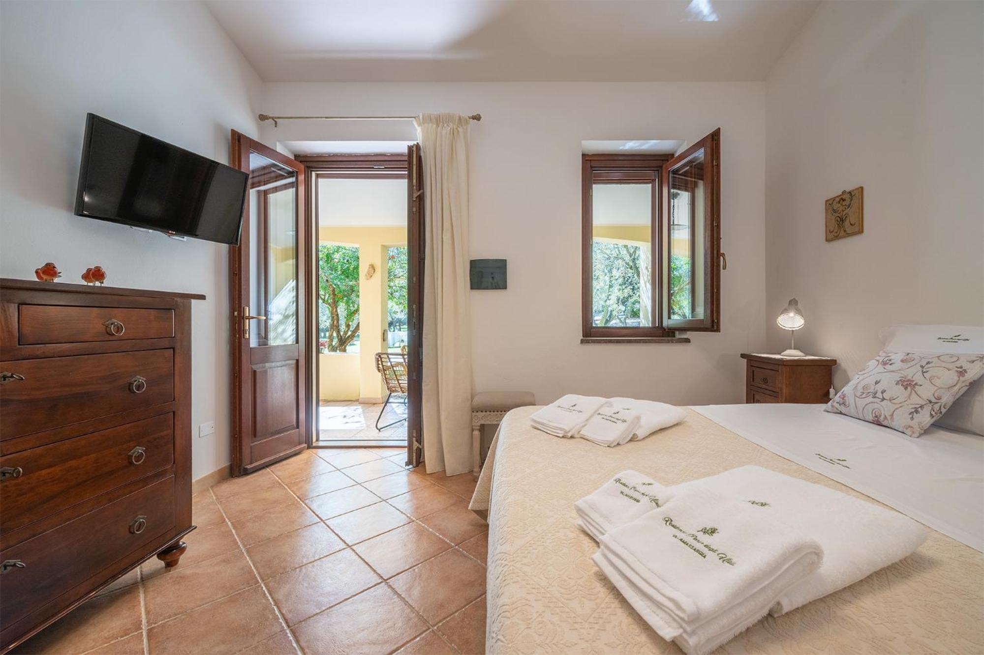 Residenza Parco Degli Ulivi Villa Villamassargia Exterior foto