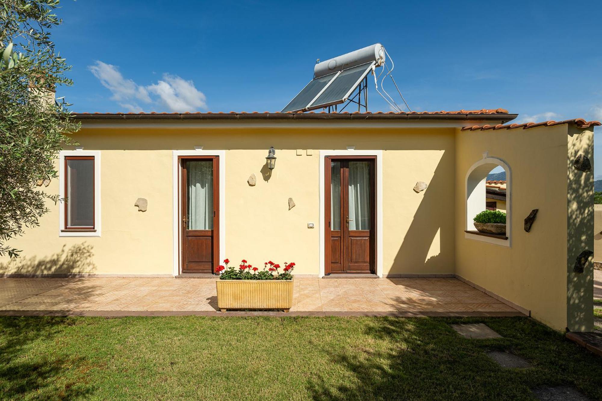 Residenza Parco Degli Ulivi Villa Villamassargia Exterior foto