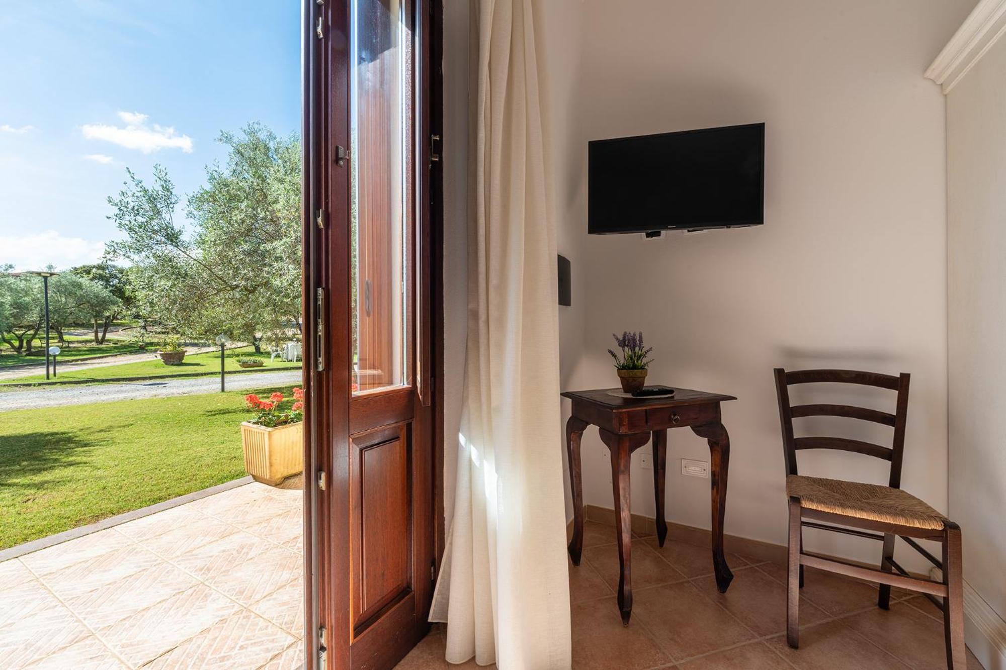 Residenza Parco Degli Ulivi Villa Villamassargia Exterior foto